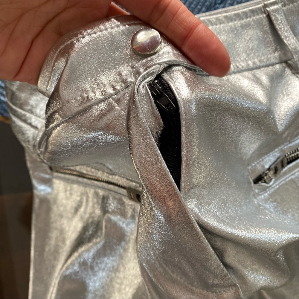 FB SISTER Silver Metallic Women's Mini Skirt 🤍 - Picture 9 of 12